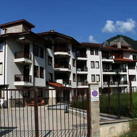 дара Апартамент *